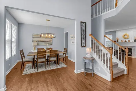 3109 Drury Lane Carpentersville IL 60110