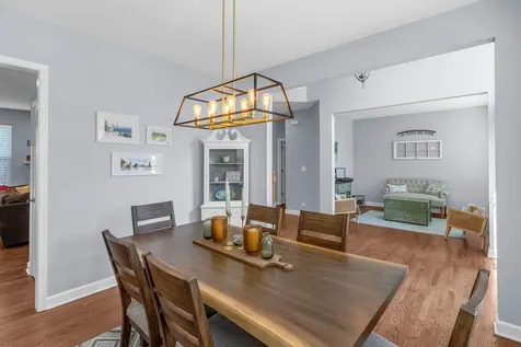 3109 Drury Lane Carpentersville IL 60110