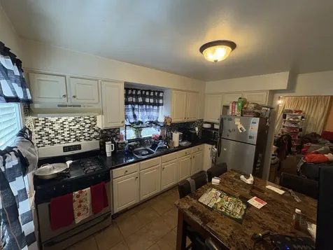 12553 South Lowe Street Chicago IL 60628