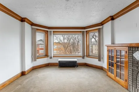 6758 South Campbell Avenue Chicago IL 60629