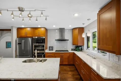 8516 Una Avenue Naperville IL 60565