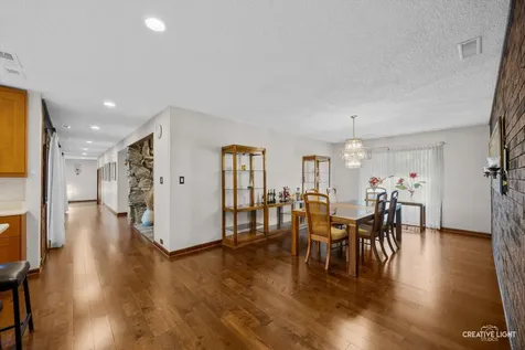8516 Una Avenue Naperville IL 60565