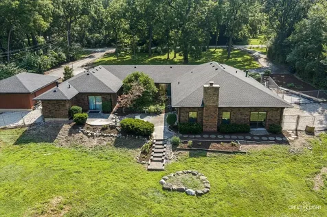 8516 Una Avenue Naperville IL 60565
