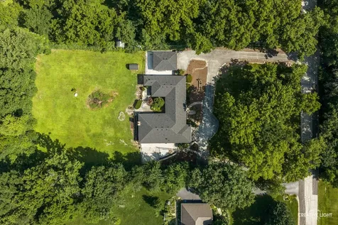 8516 Una Avenue Naperville IL 60565