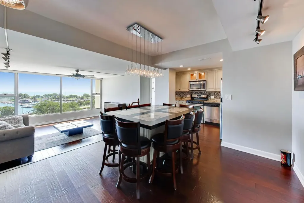 3200 North Lake Shore Drive Chicago IL 60657