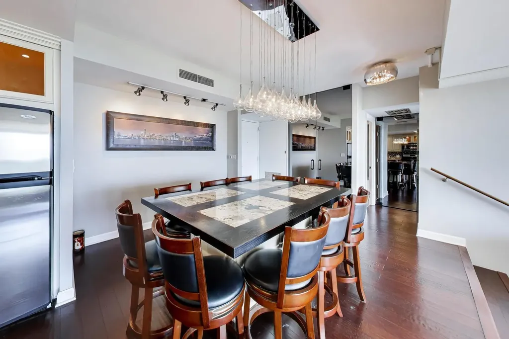 3200 North Lake Shore Drive Chicago IL 60657