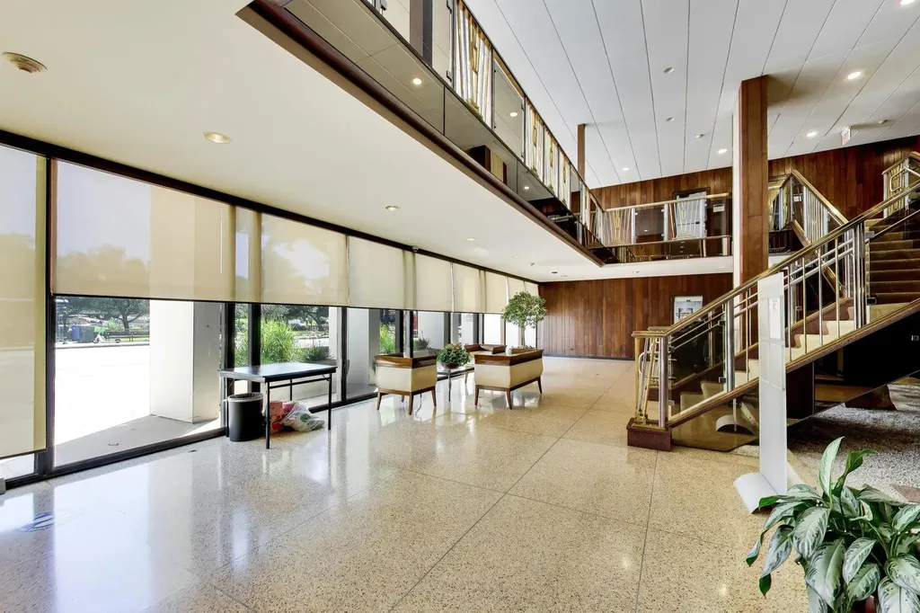 3200 North Lake Shore Drive Chicago IL 60657