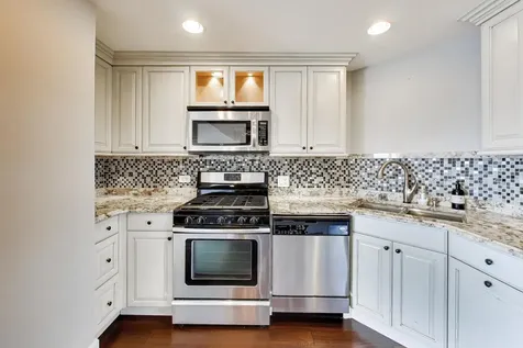 3200 North Lake Shore Drive Chicago IL 60657