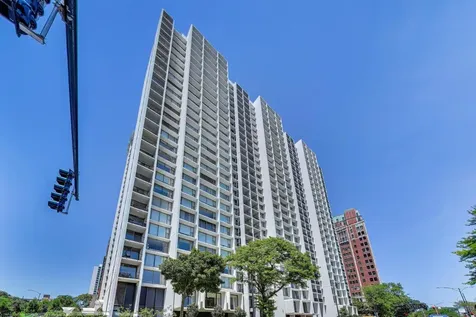 3200 North Lake Shore Drive Chicago IL 60657
