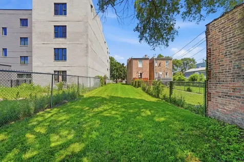 4344 South Vincennes Avenue Chicago IL 60653