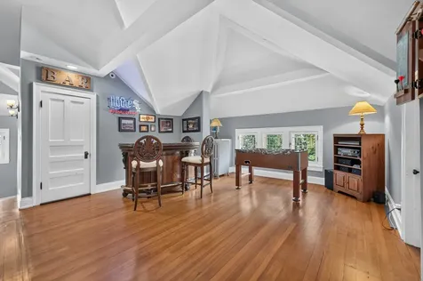 729 West Downer Place Aurora IL 60506