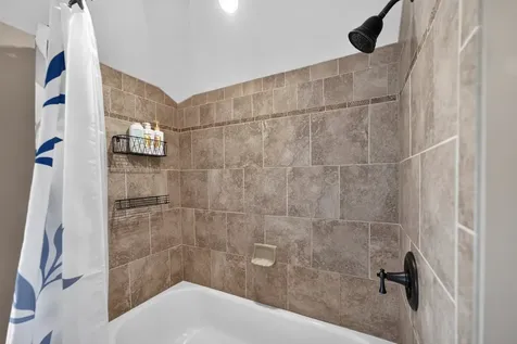 729 West Downer Place Aurora IL 60506