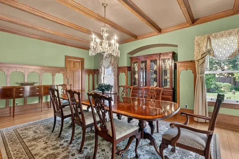 729 West Downer Place Aurora IL 60506