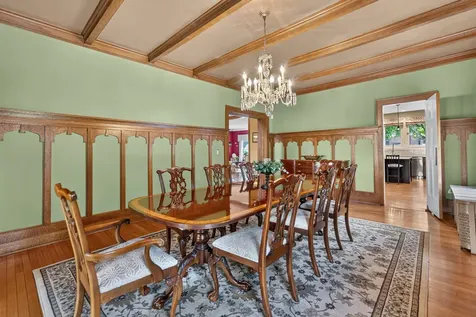 729 West Downer Place Aurora IL 60506