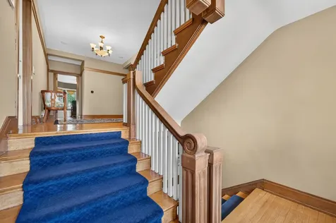 729 West Downer Place Aurora IL 60506
