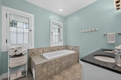 729 West Downer Place Aurora IL 60506