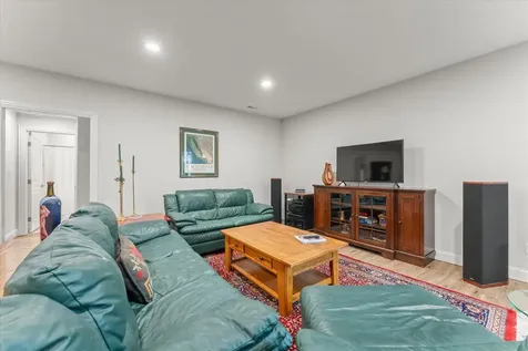 1114 Ashford Court Mahomet IL 61853