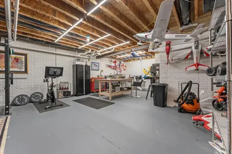 1114 Ashford Court Mahomet IL 61853