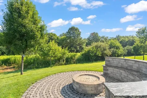 1114 Ashford Court Mahomet IL 61853