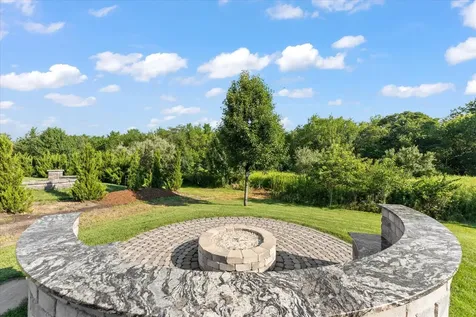1114 Ashford Court Mahomet IL 61853
