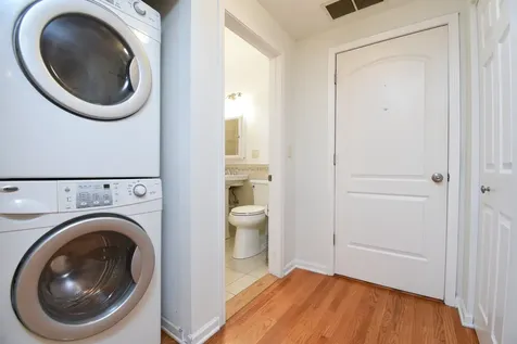 3104 West Argyle Street Chicago IL 60625