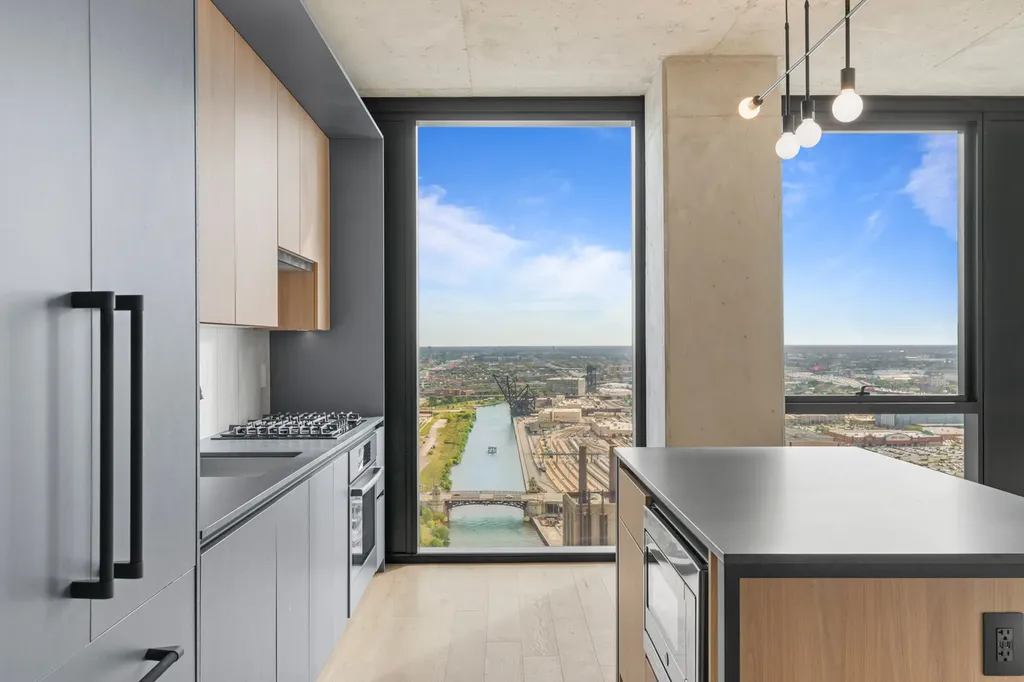 234 West Polk Street Chicago IL 60607
