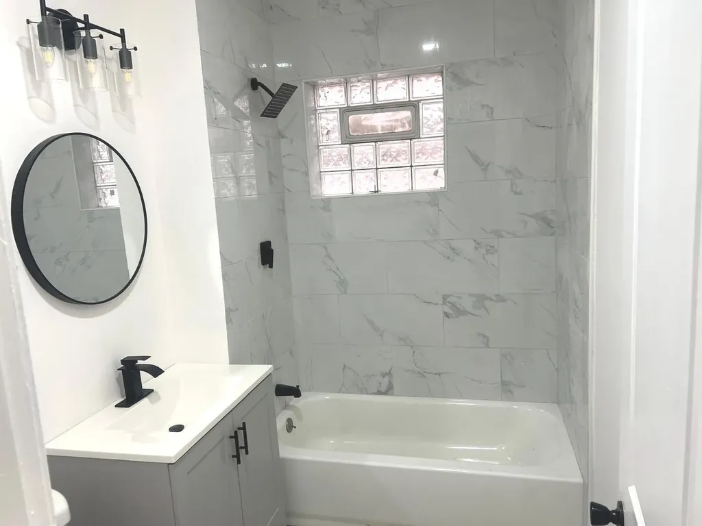 11416 South King Drive Chicago IL 60628