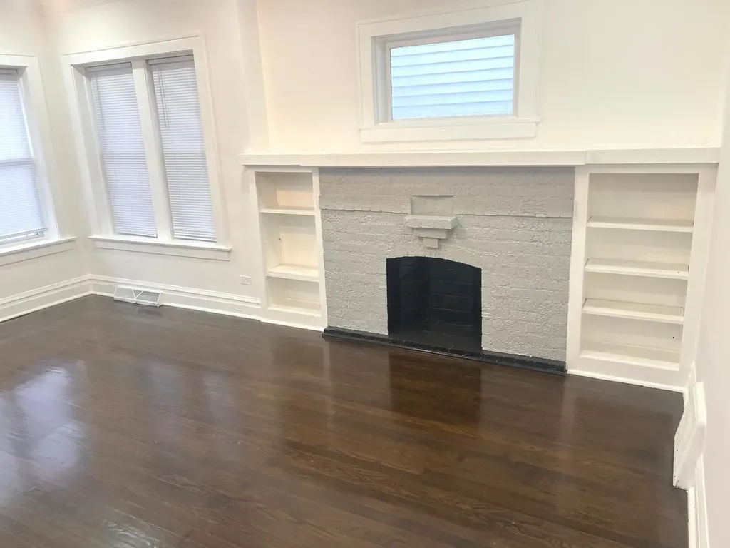 11416 South King Drive Chicago IL 60628