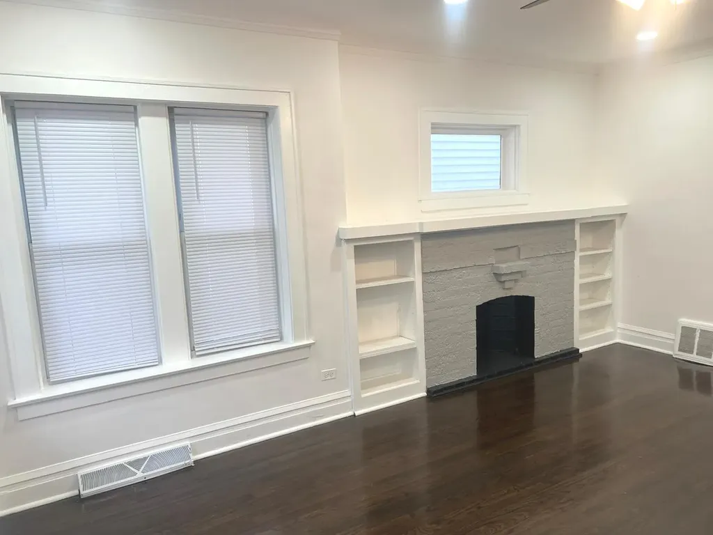 11416 South King Drive Chicago IL 60628