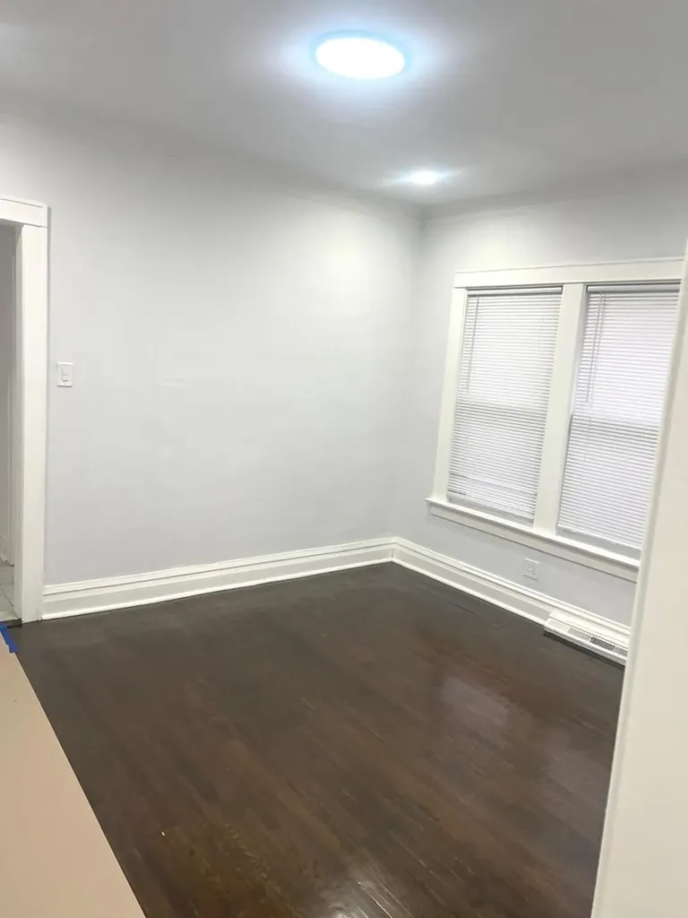 11416 South King Drive Chicago IL 60628