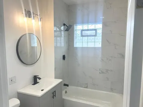 11416 South King Drive Chicago IL 60628