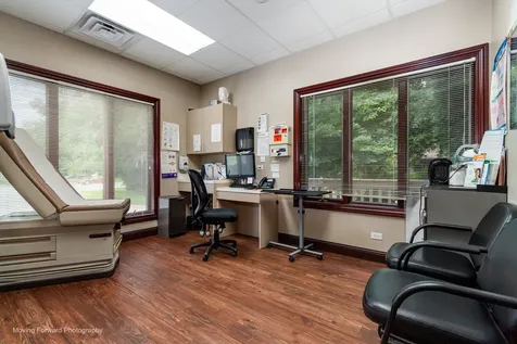 11900 Southwest Highway Palos Park IL 60464