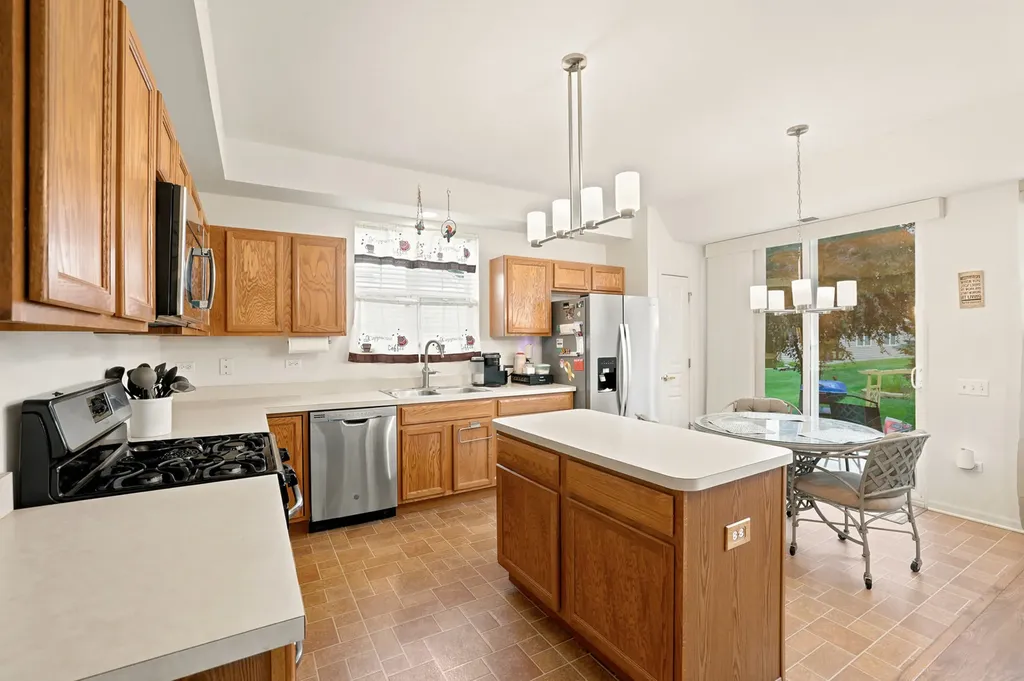 11724 Tanglewood Lane Huntley IL 60142