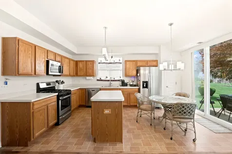 11724 Tanglewood Lane Huntley IL 60142