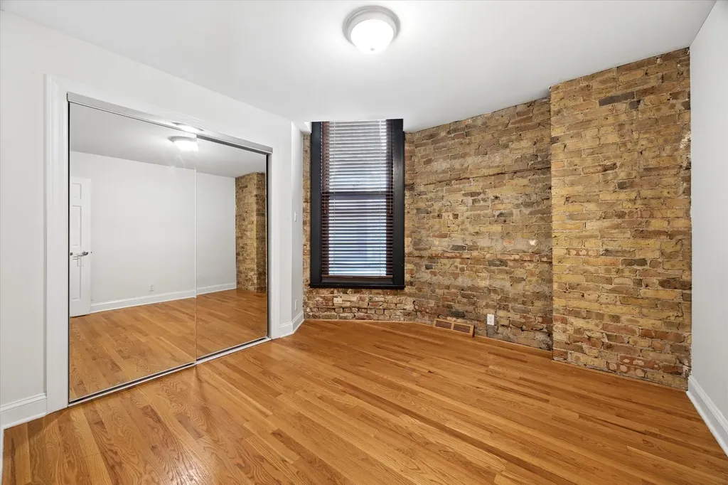 540 West Belden Avenue Chicago IL 60614