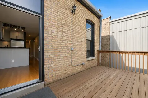 540 West Belden Avenue Chicago IL 60614