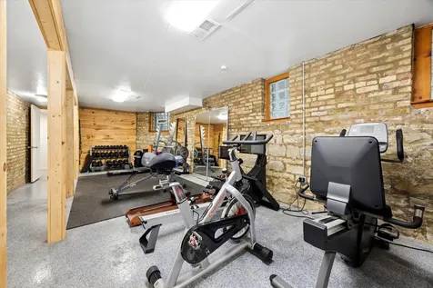 540 West Belden Avenue Chicago IL 60614