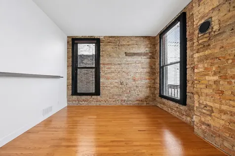 540 West Belden Avenue Chicago IL 60614