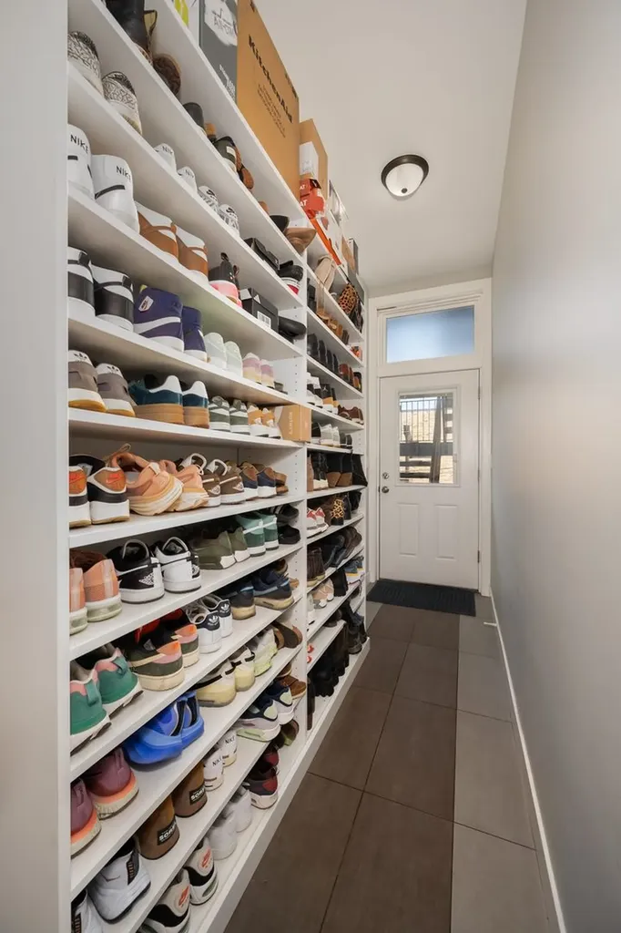 1936 West Armitage Avenue Chicago IL 60622