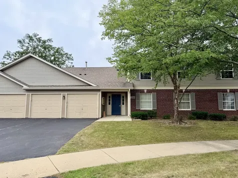 1244 North Red Oak Circle Round Lake Beach IL 60073