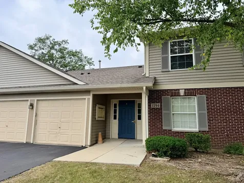 1244 North Red Oak Circle Round Lake Beach IL 60073