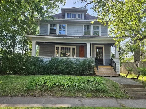 1544 29 1/2 Street Rock Island IL 61201
