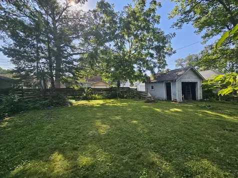 1544 29 1/2 Street Rock Island IL 61201