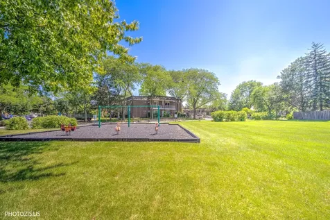 1103 Miller Lane Buffalo Grove IL 60089