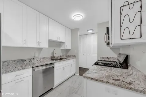 1103 Miller Lane Buffalo Grove IL 60089