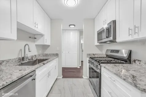 1103 Miller Lane Buffalo Grove IL 60089