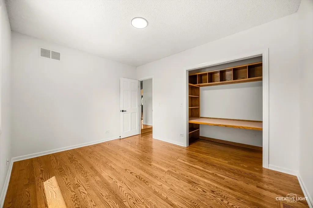1014 Whirlaway Avenue Naperville IL 60540