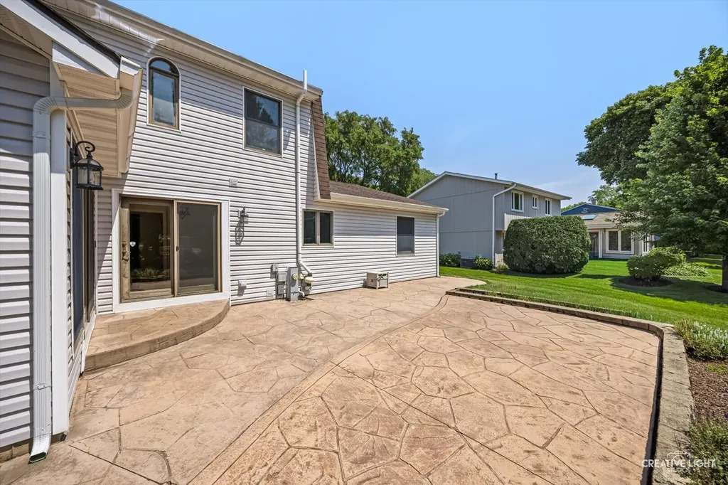 1014 Whirlaway Avenue Naperville IL 60540