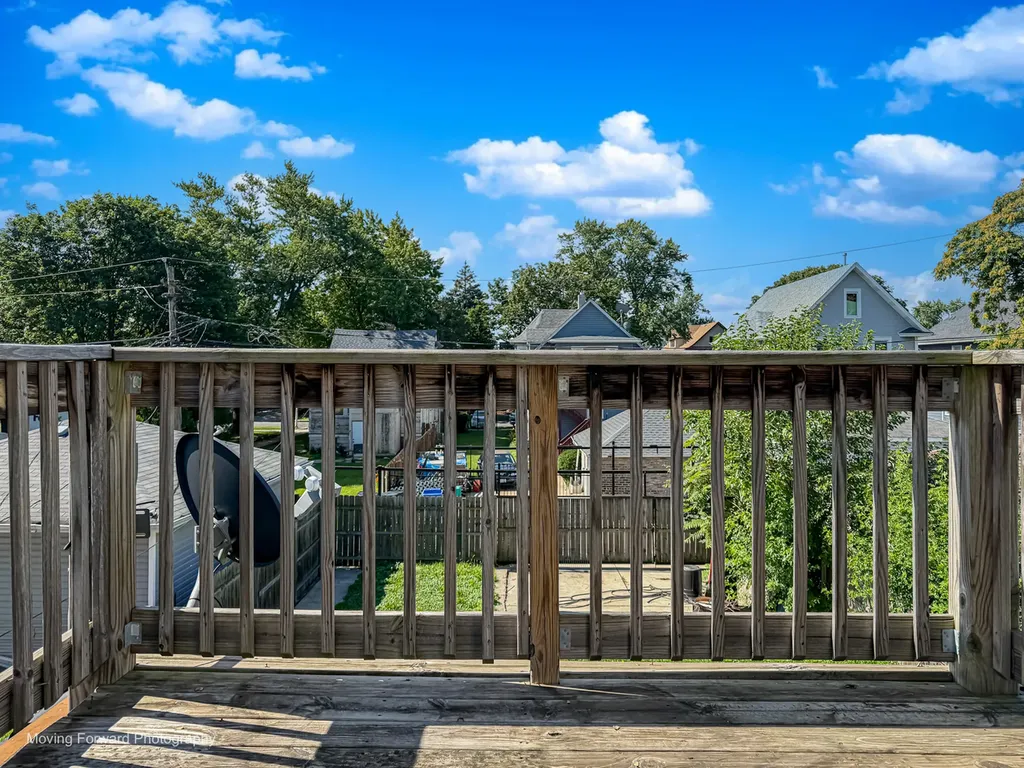 5505 West Thomas Street Chicago IL 60651