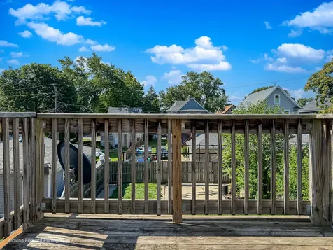 5505 West Thomas Street Chicago IL 60651